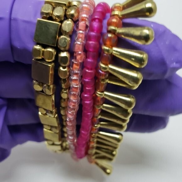 Women's Stylish Set of 5 Gold-tone Layered of Colorful Beaded Stretch Bracelets - Picture 4 of 9